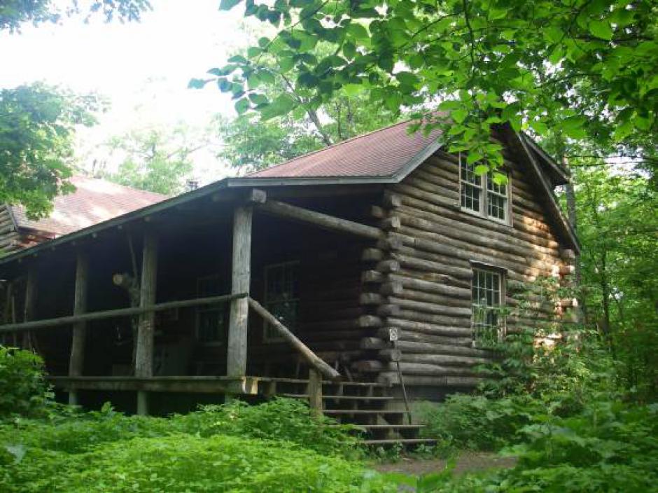 AlpineClubOttawakeene-farm-hut